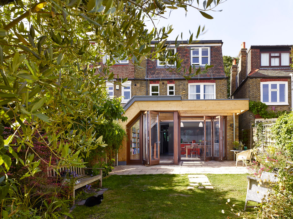 Tate Harmer Creates Ribbed Timber House Extension In West London