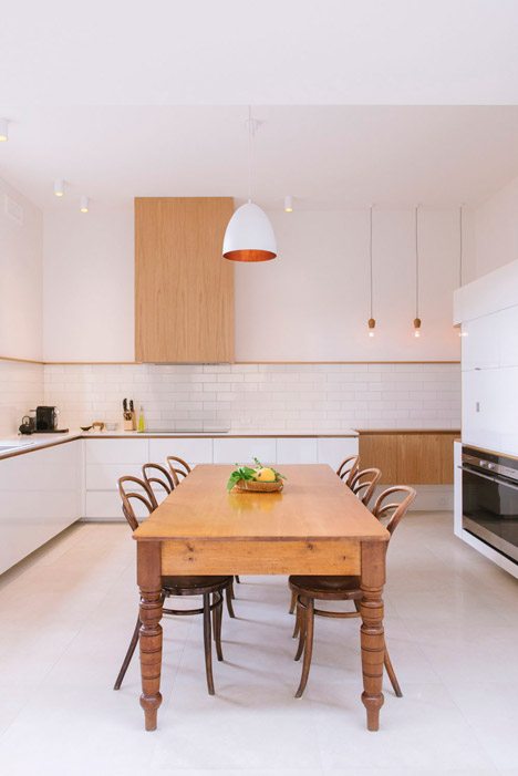 Preston Lane Architects Renovates Kitchen Of 19th-century House In Tasmania