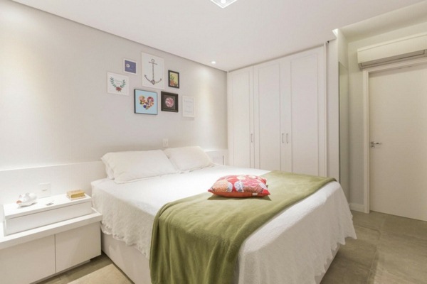 Bedroom Furnishings In White – Apartment Vila Madalena
