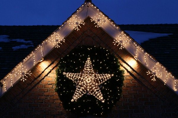 Christmas Decorating Ideas With Stars: 11 Gorgeous Ideas