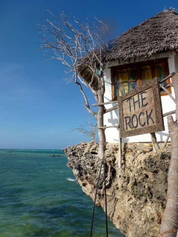 Fancy Restaurants – The Magical Restaurant “the Rock”