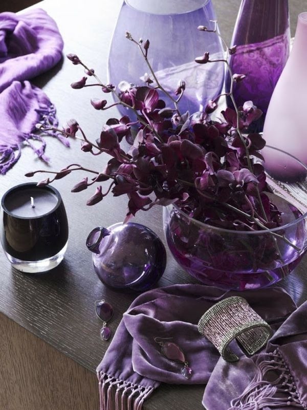 interior design ideas living room purple accents