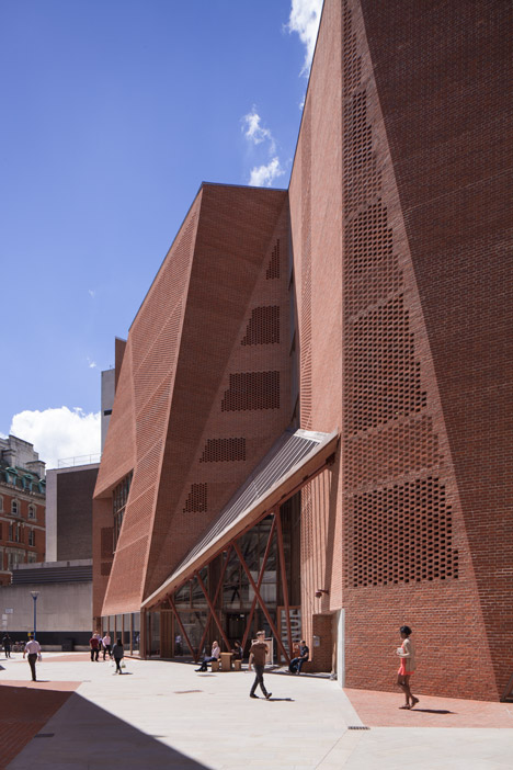 London School of Economics Saw Swee Hock Student Centre by O'Donnell and Tuomey