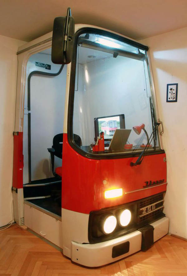 Half of Old Hungarian Ikarus Bus Becomes an Office