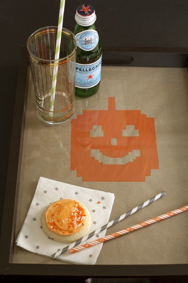 DIY Digitized Painted Pumpkin Tray // With ScotchBlue